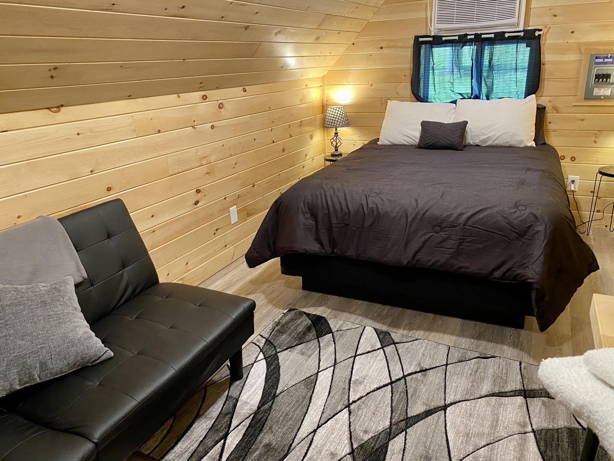Glamping Pocket 5 - #34 - Queen Sized Bed