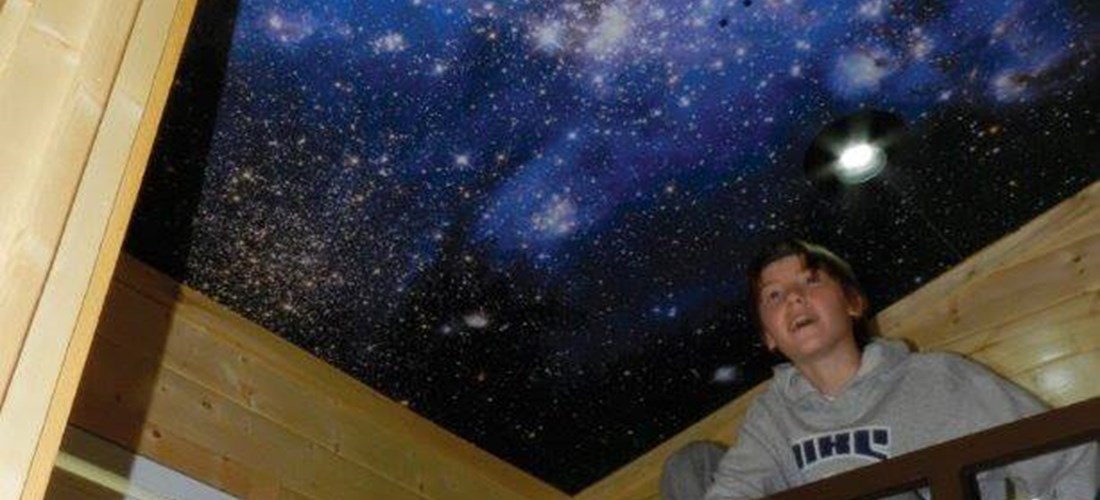 Astronomy Lodge bunk room
