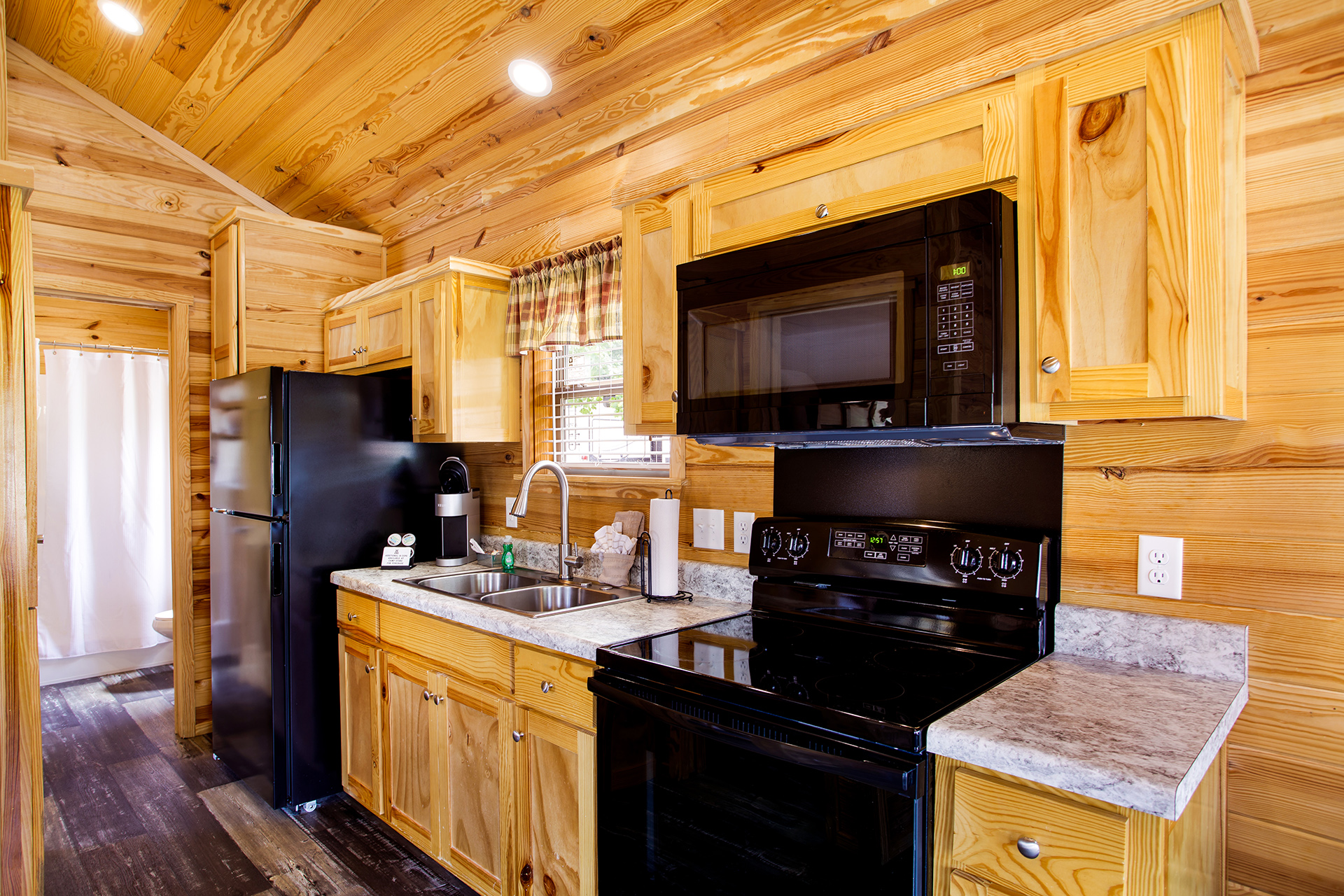 Deluxe Cabin, 2 Room