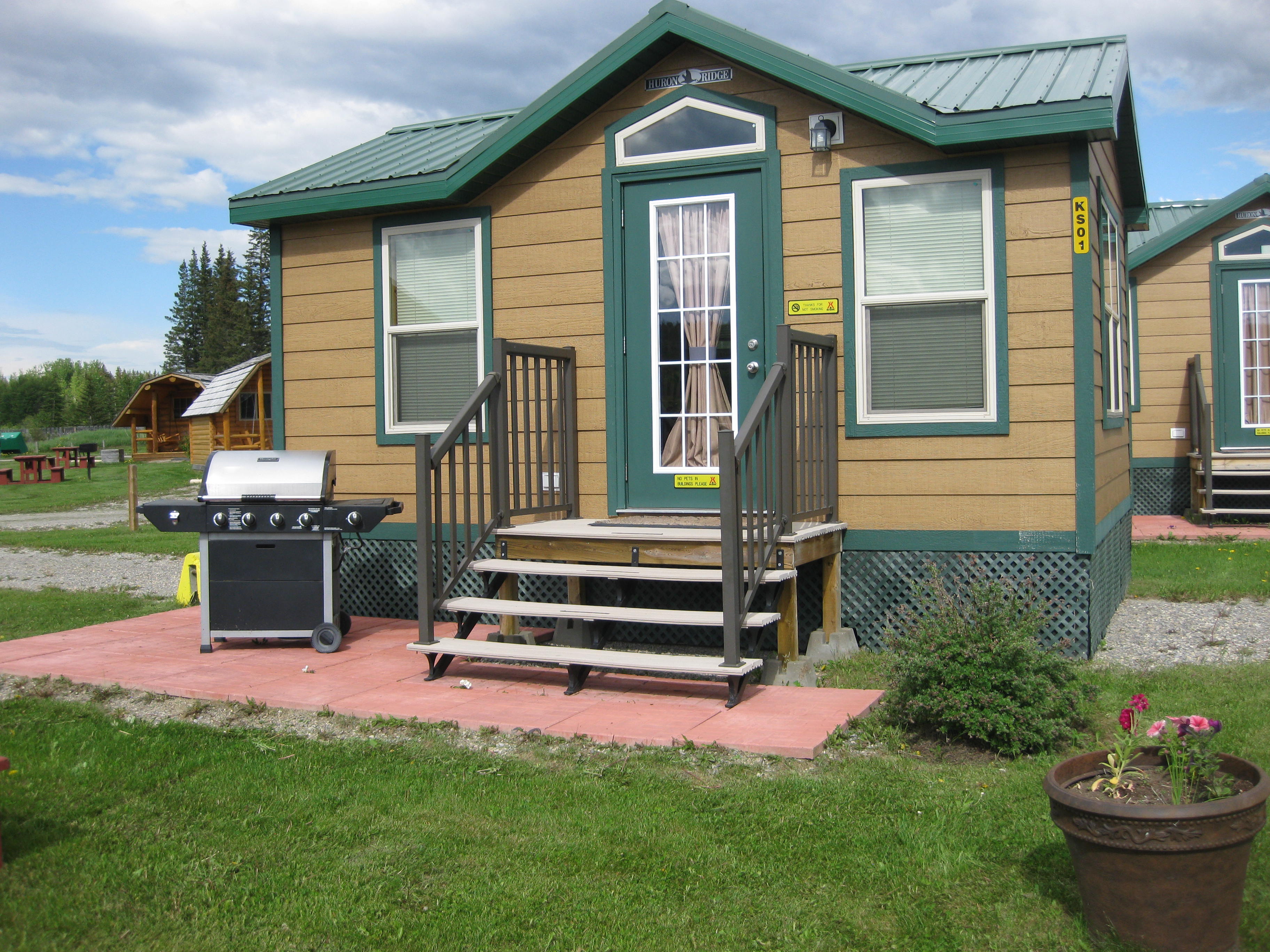 Hinton, Alberta Lodging Hinton / Jasper KOA