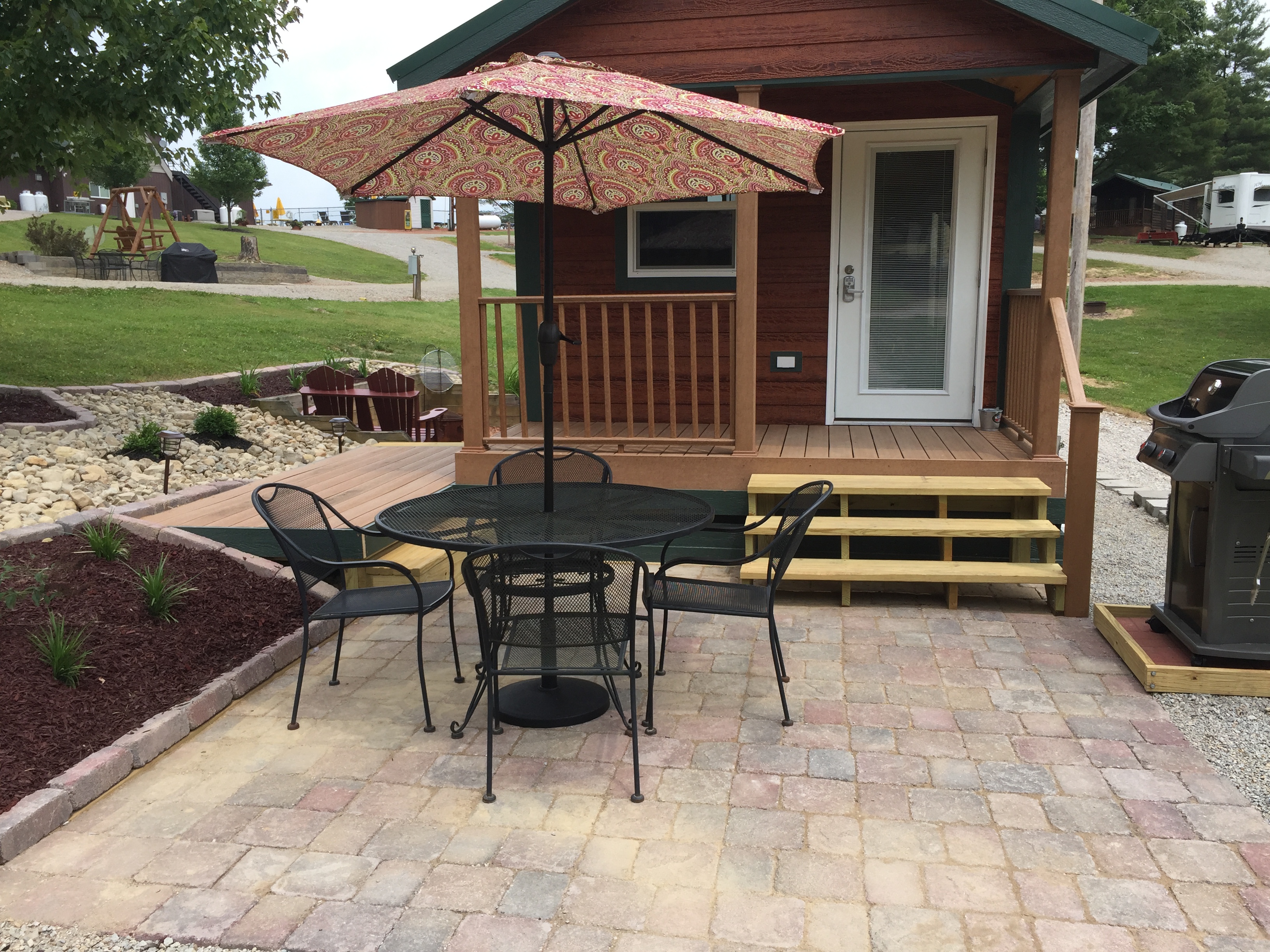 Hikers Haven Cabin Outdoor Dining
