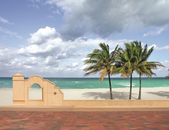Hollywood Beach Boardwalk
