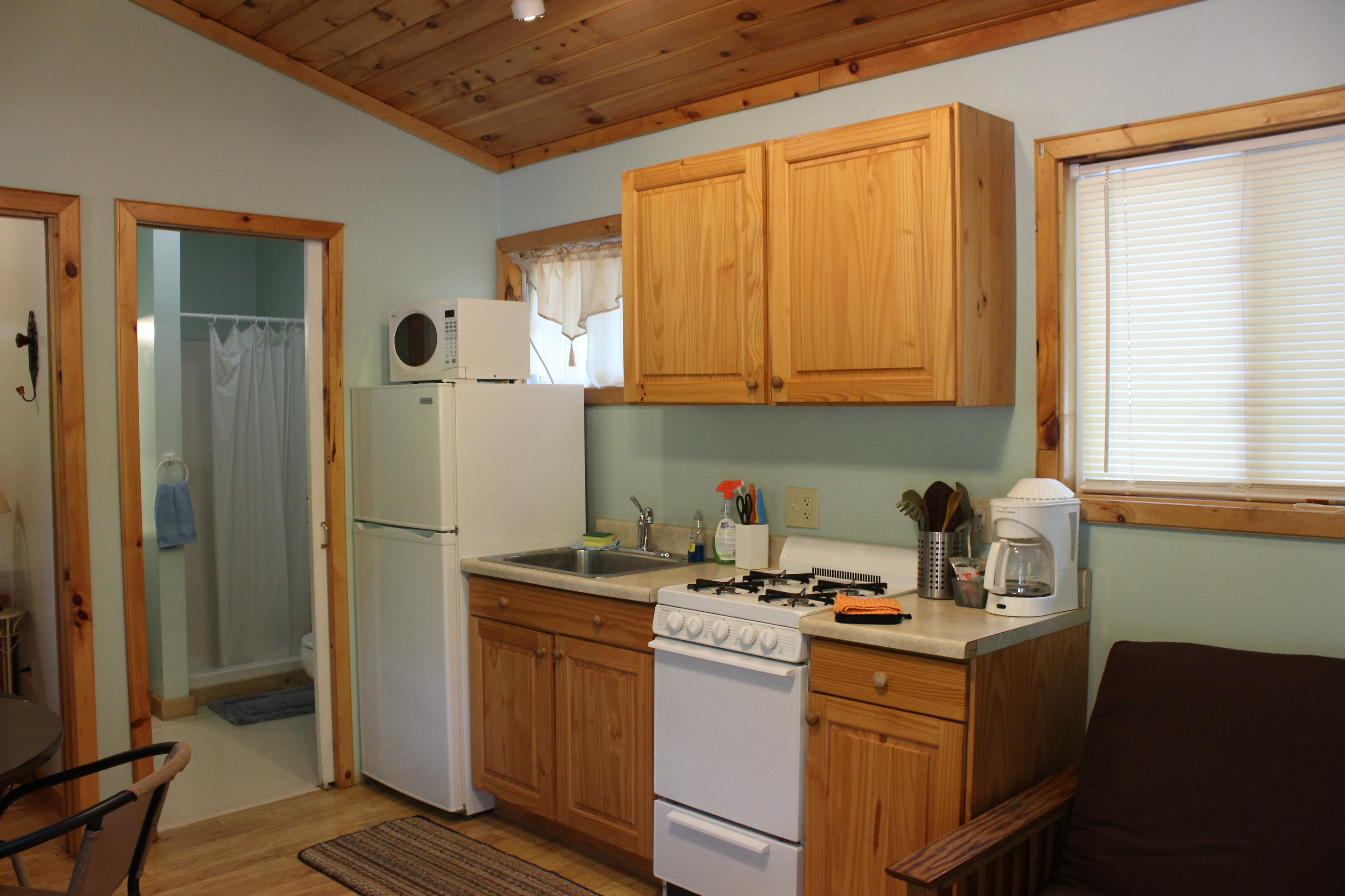 Deluxe Cabin Lodging in Honesdale, PA & the Poconos KOA