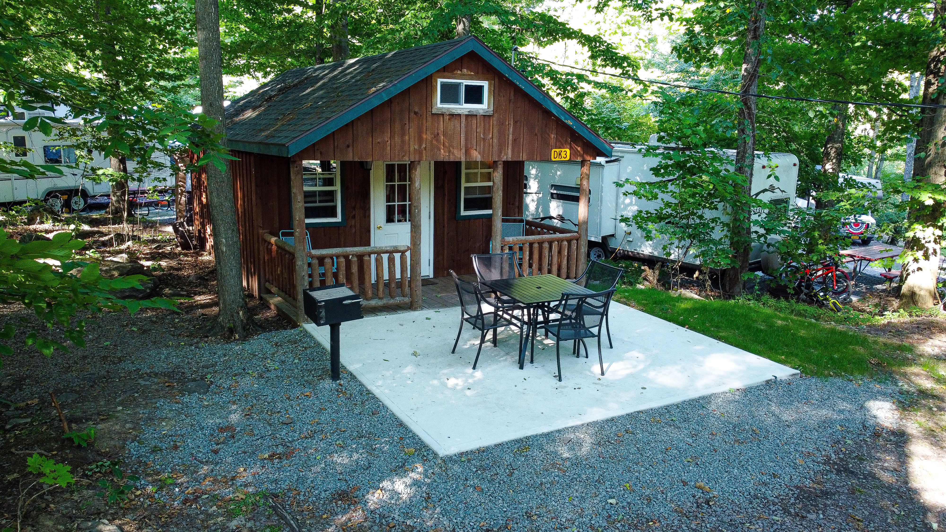 Deluxe Cabin Lodging in Honesdale, PA & the Poconos KOA