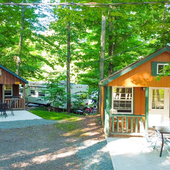 Plan a trip to Mountain Lodge Park, New York
