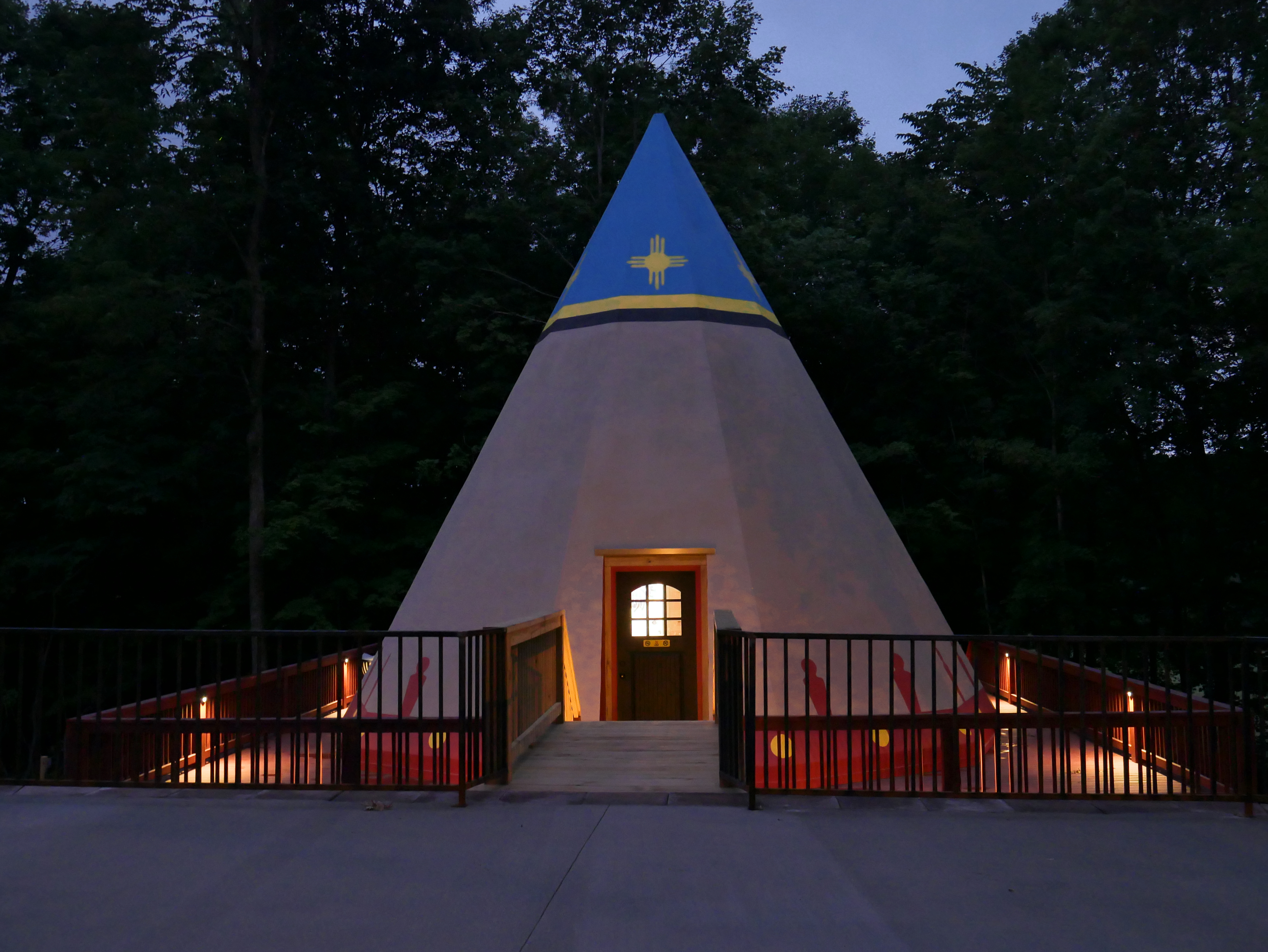 Horse Cave, Kentucky Camping Amenities | Horse Cave KOA Holiday - Main photo