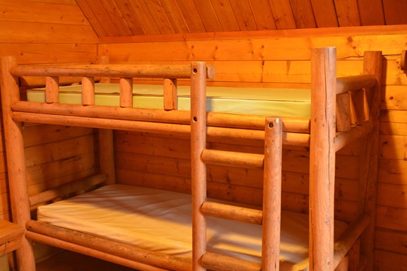 Bunk Beds in One Room Cabin