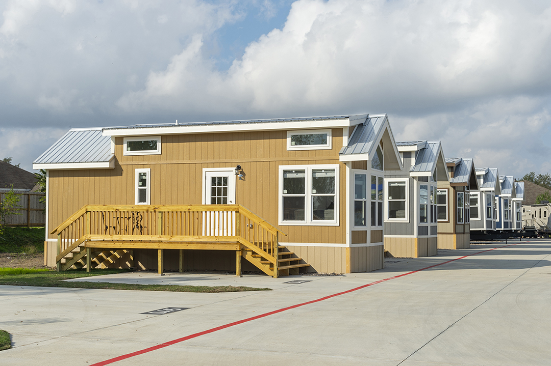 Standard Tiny Cabin 3