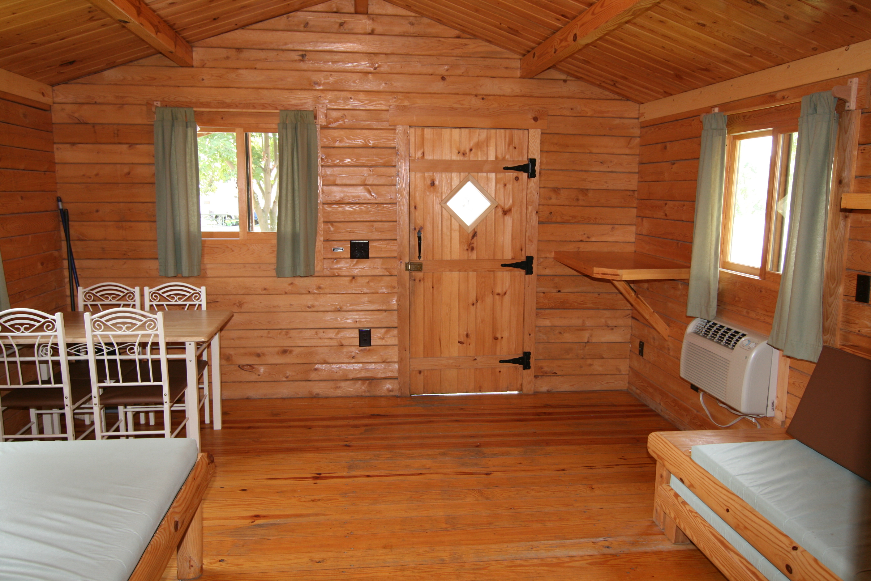 Monticello, Indiana Lodging Indiana Beach / Monticello KOA Holiday