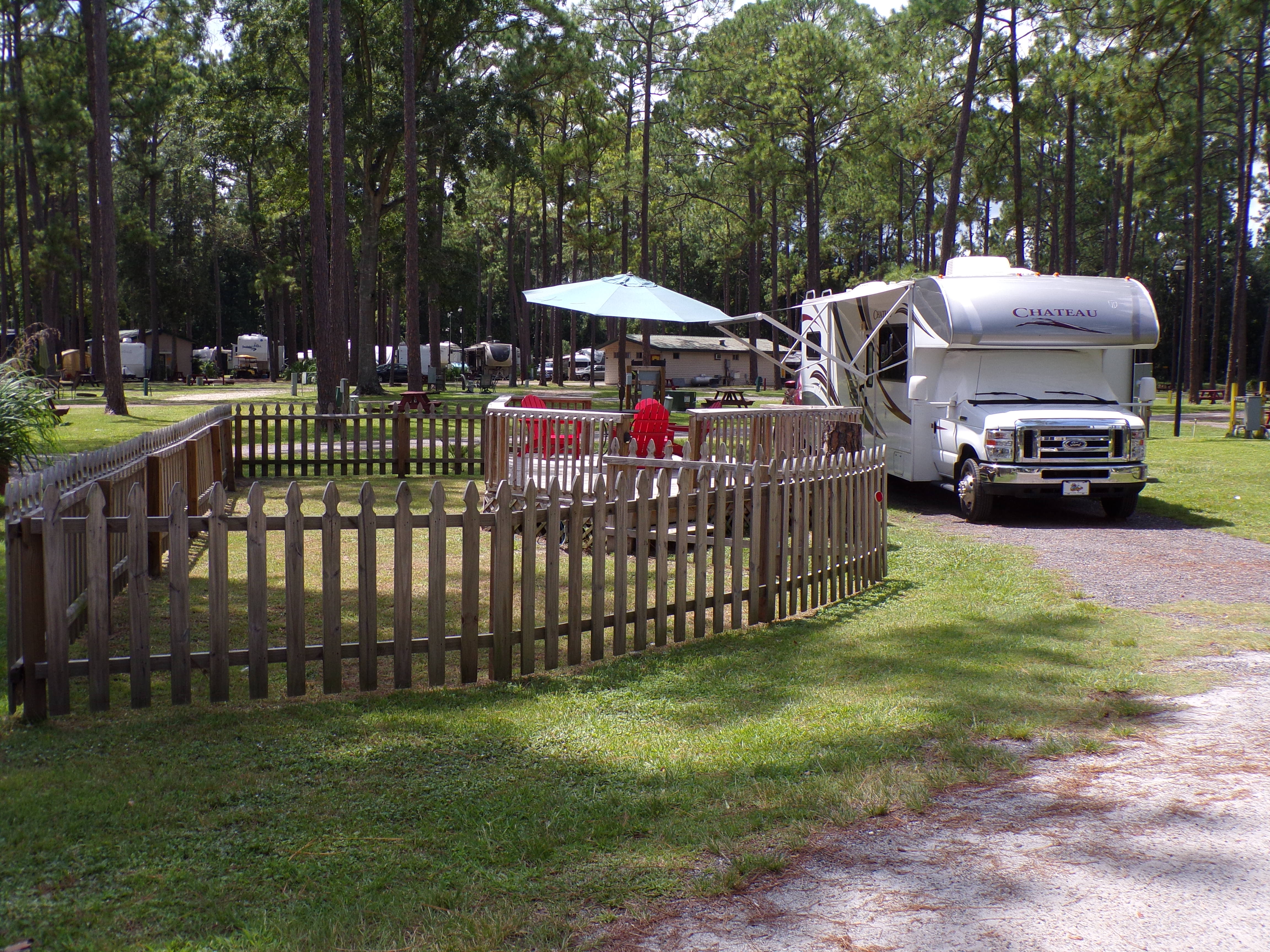 RV Camping & Park Along I95 in GA Jacksonville North KOA