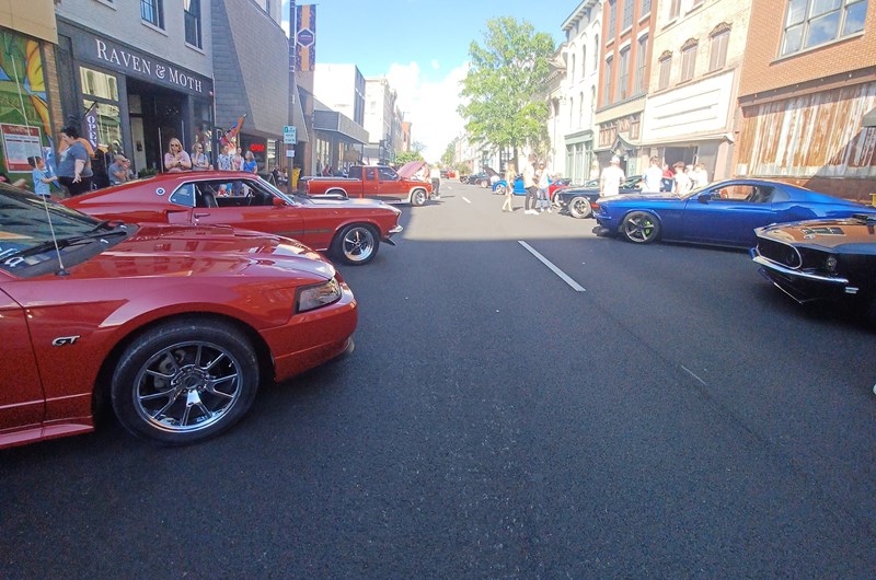 Cars and Cigars Photo