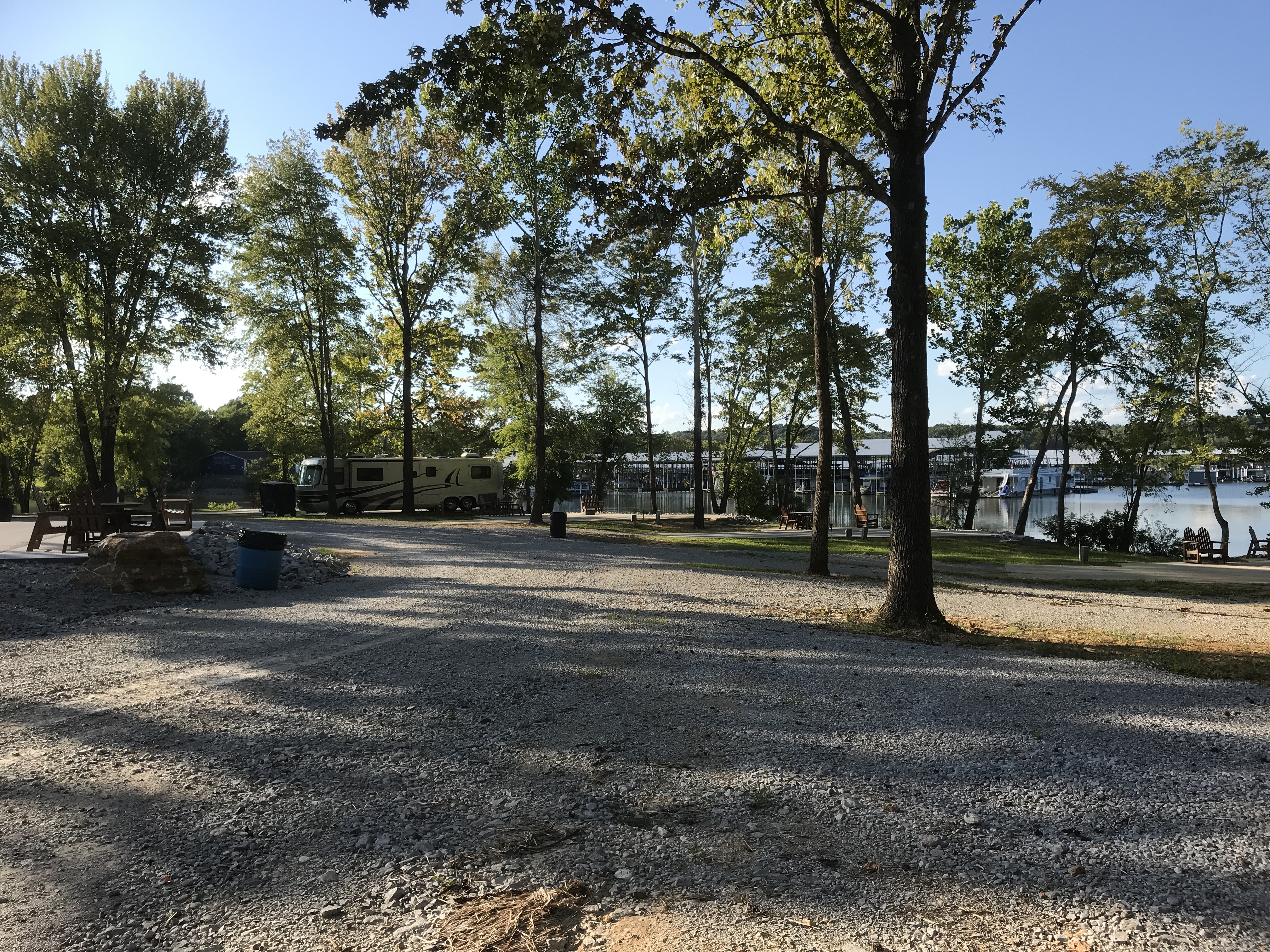 Exp Lake Bk IN
