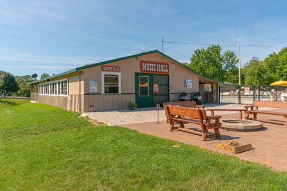 Plan a trip to Lake Wazeecha, Wisconsin