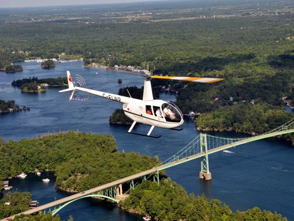 Sightseeing Tours of the 1000 Islands