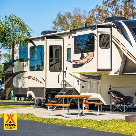 Welcome to the Orlando / Kissimmee KOA Holiday