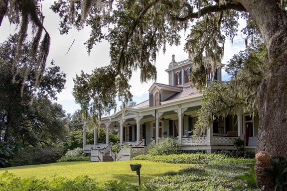 Rip Van Winkle Gardens and Historic Joe Jefferson Plantation Home