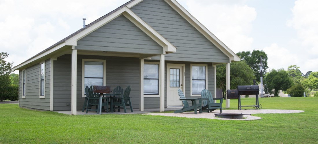 Premium Deluxe Cabin with patio expansion, additional outdoor furniture, fire pit and smoker