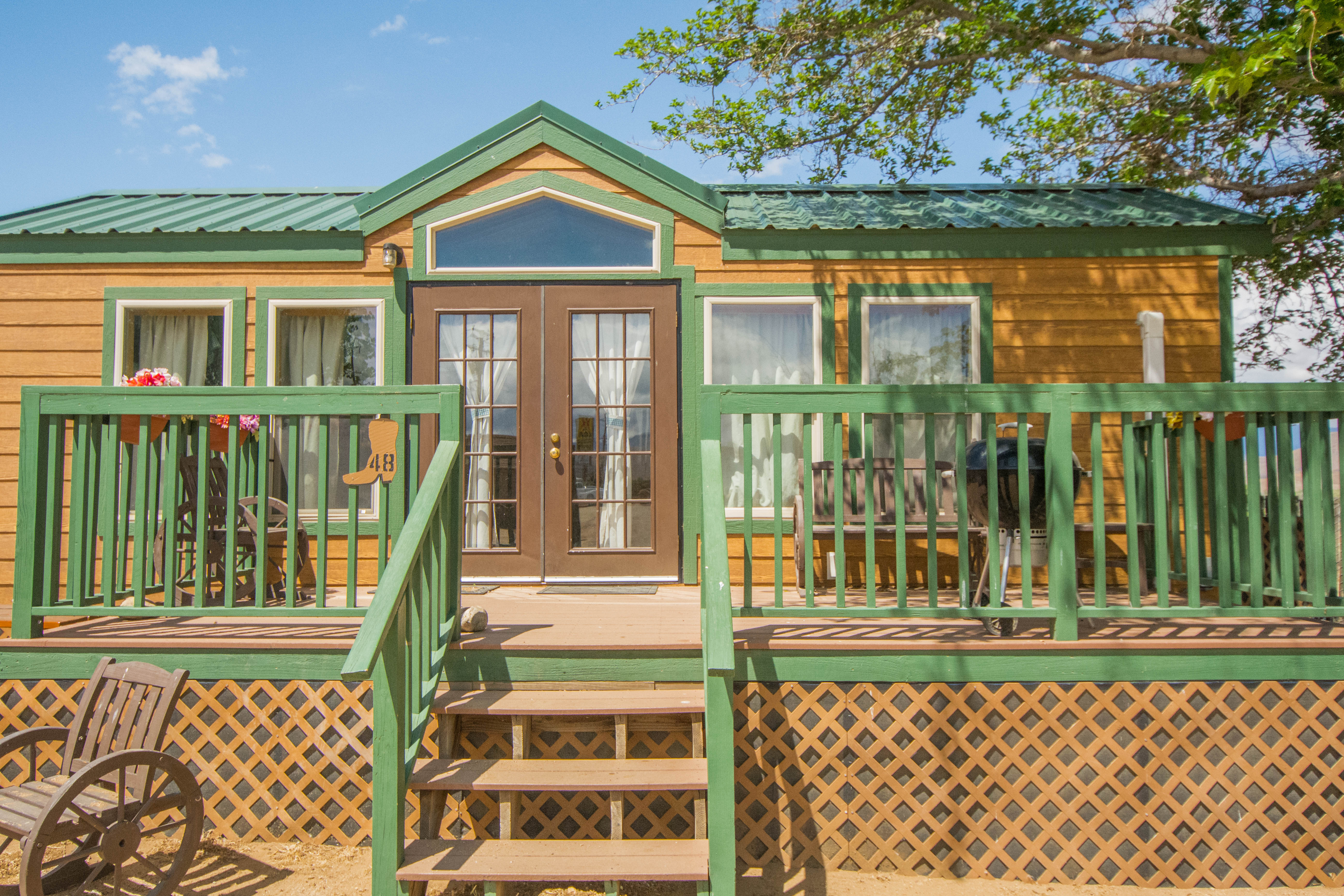 Deluxe Cabin Outside bunk option