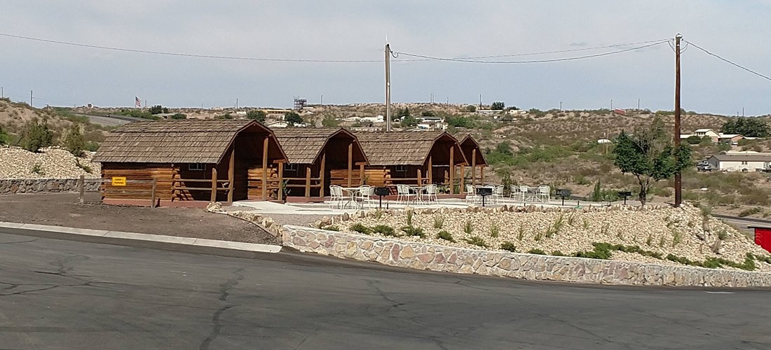 Cabins with Front Patio and Fire Pit (parking behind)