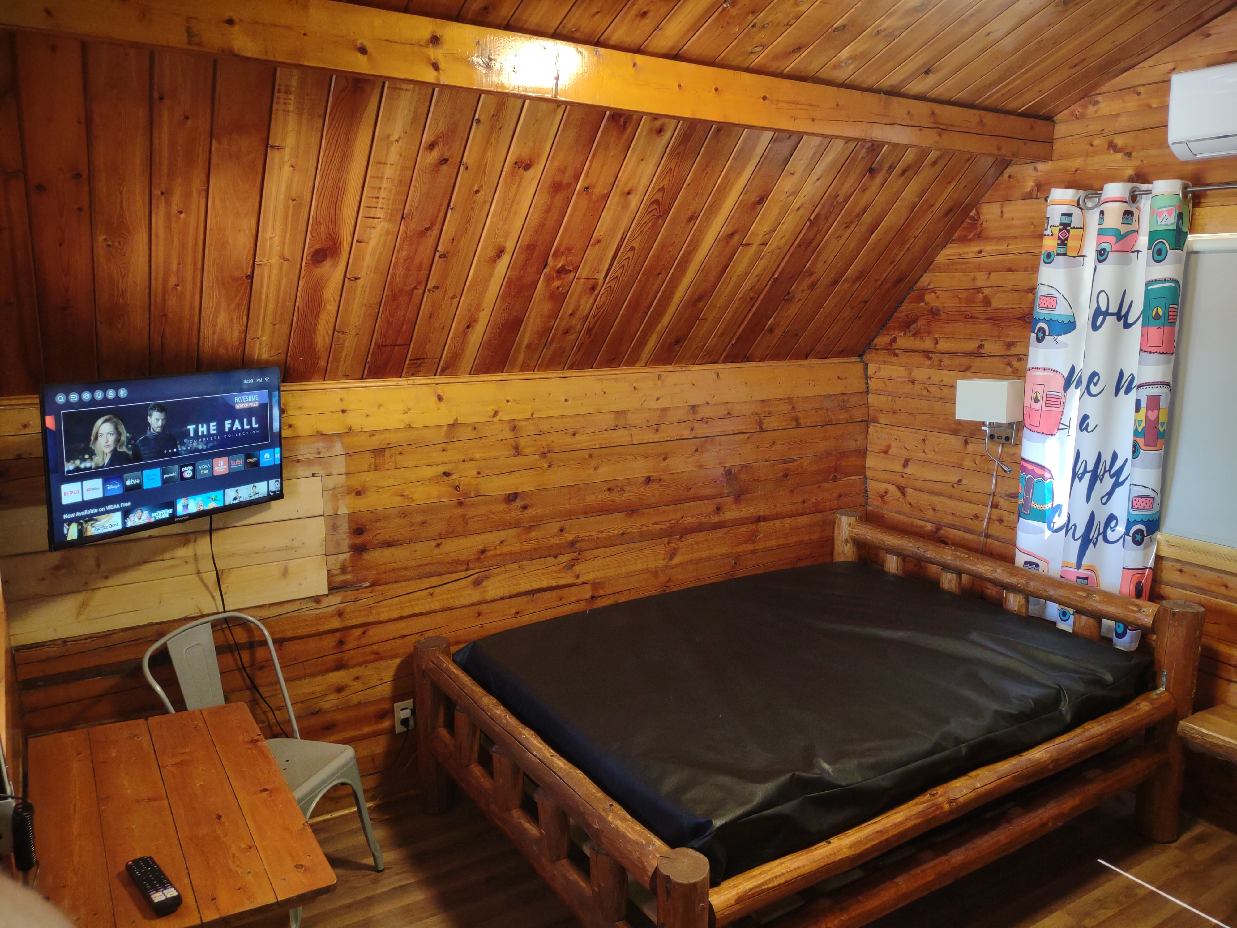 Streaming TVs (no cable)