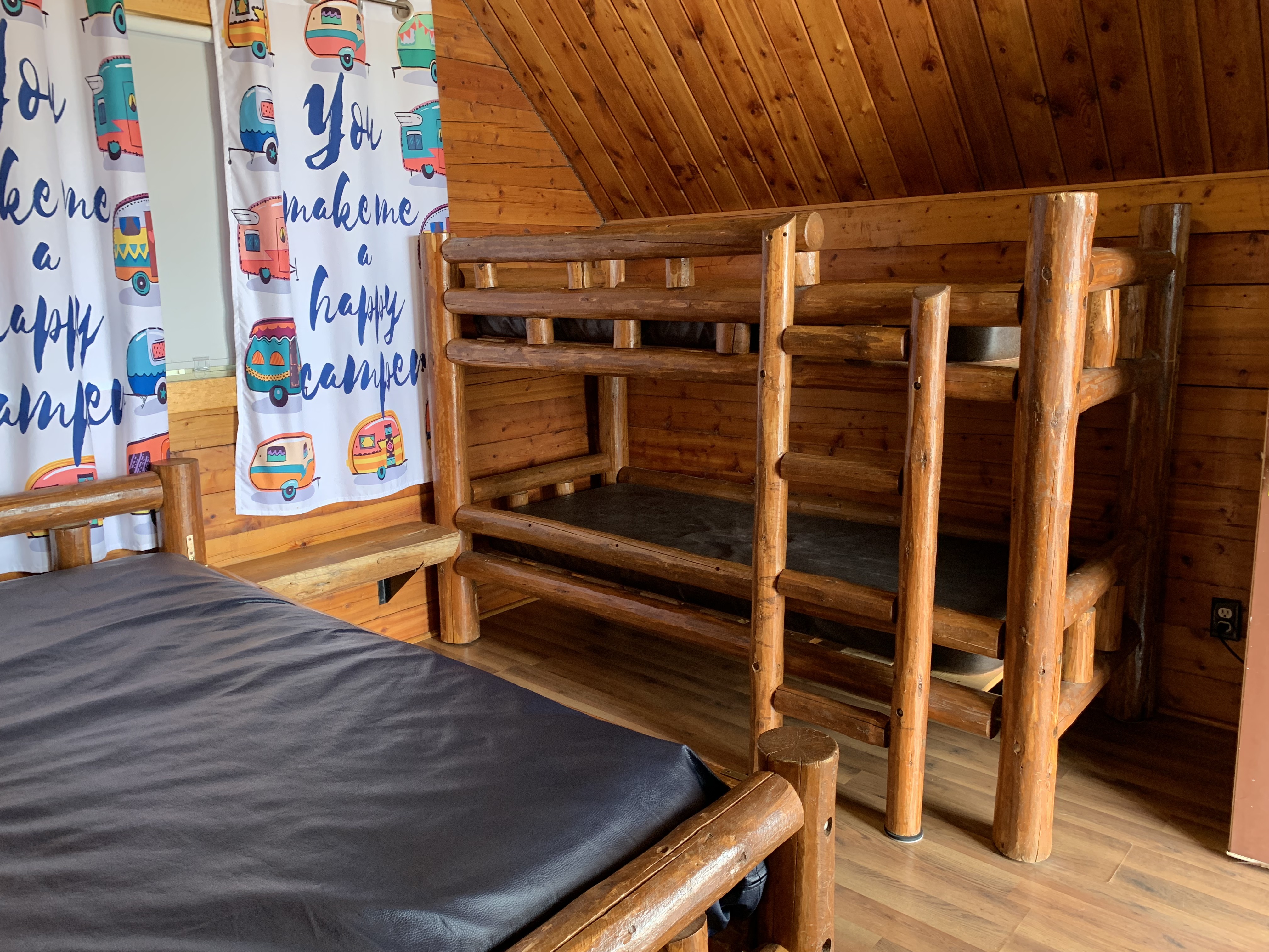 Cabin Bunk Beds