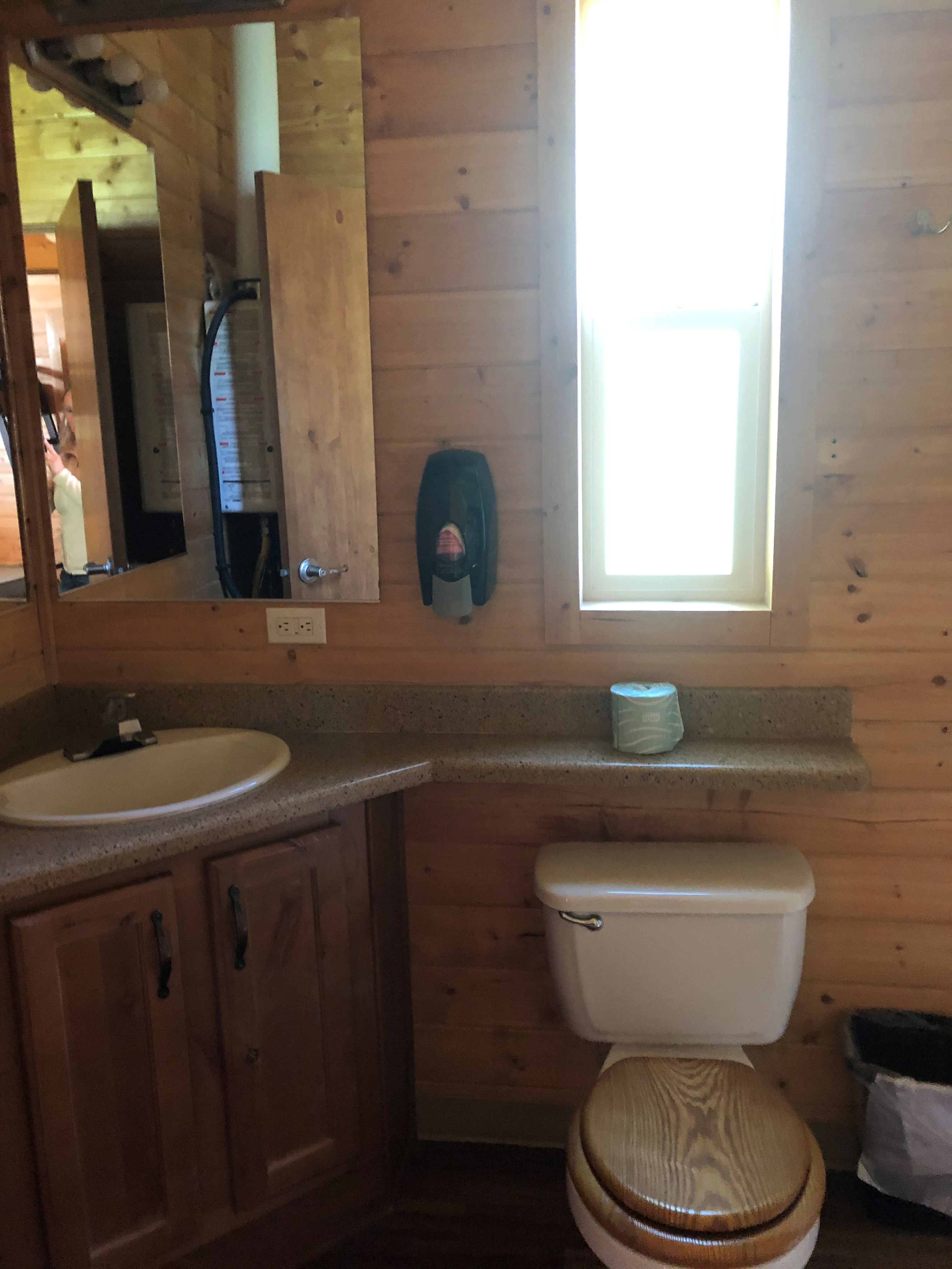 L33 cabin bathroom