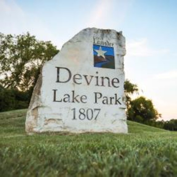 PARK: Devine Lake Park
