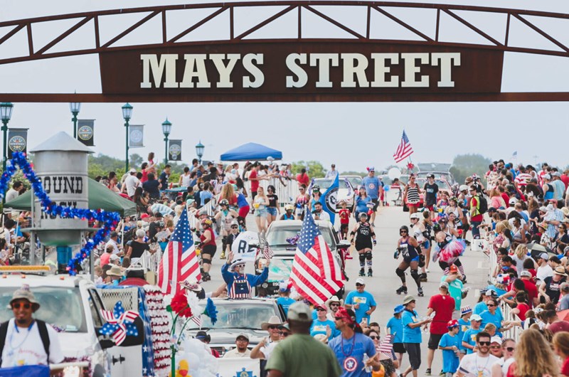 July 4th Frontier Days Celebration & Sertoma Parade Photo