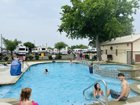 Leander / NW Austin  KOA Holiday