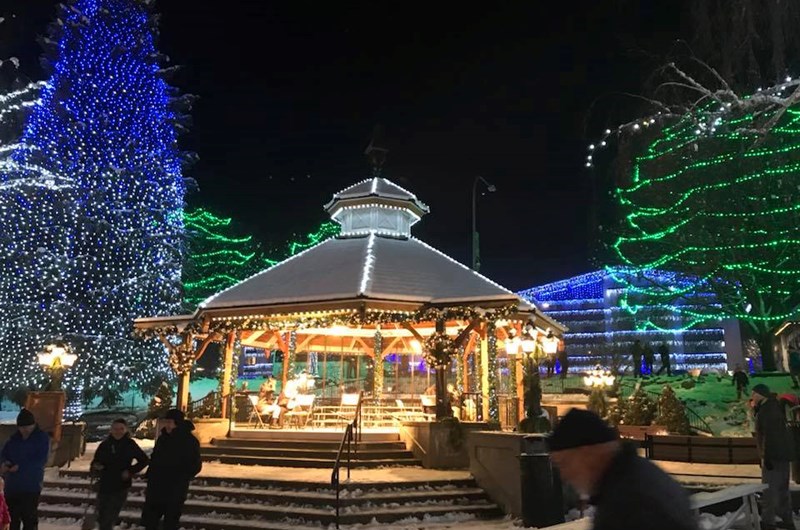 Leavenworth Village of Lights Christmastown Photo