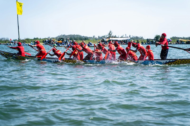 Lethbridge Dragon Boat Festival Photo