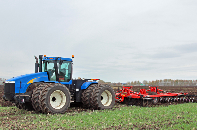 National Farm Machinery Show Event at the Louisville South KOA Holiday