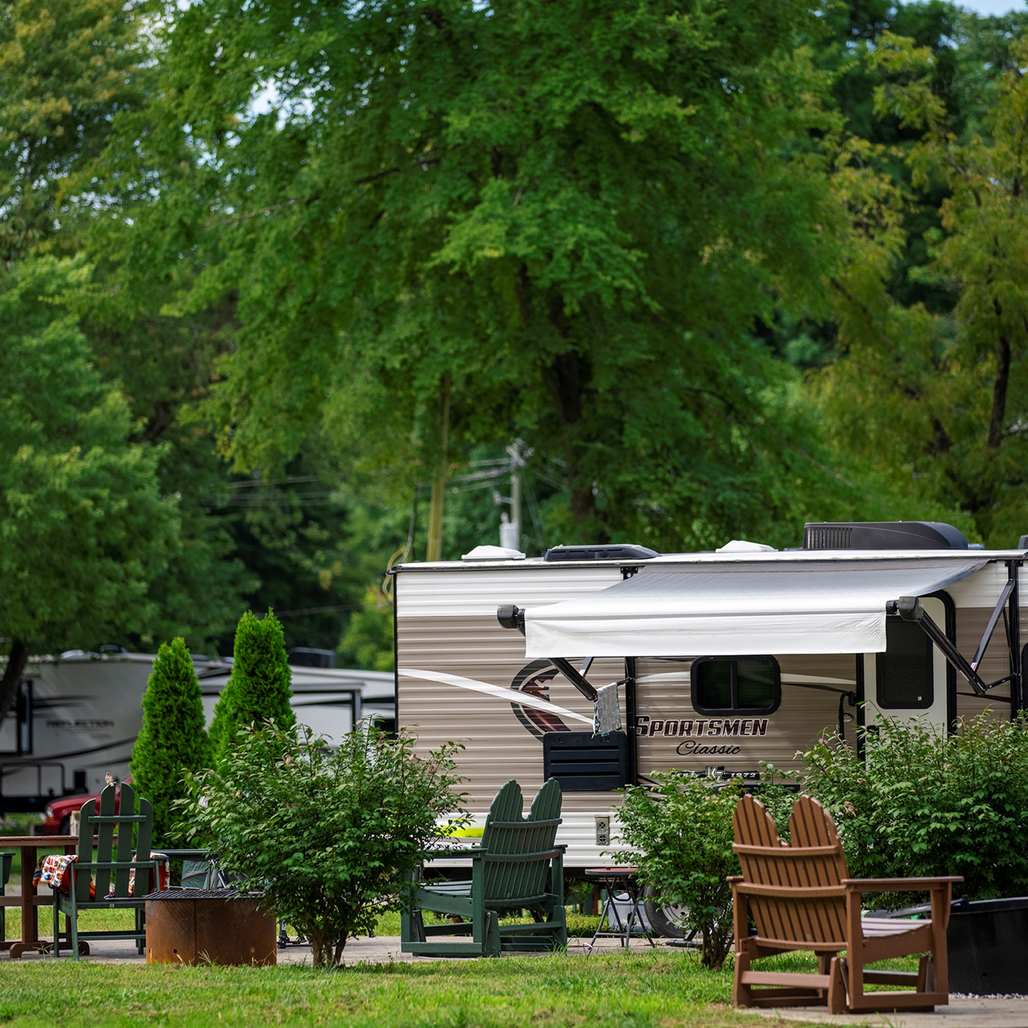 Extended Camping Stays Louisville South KOA Holiday