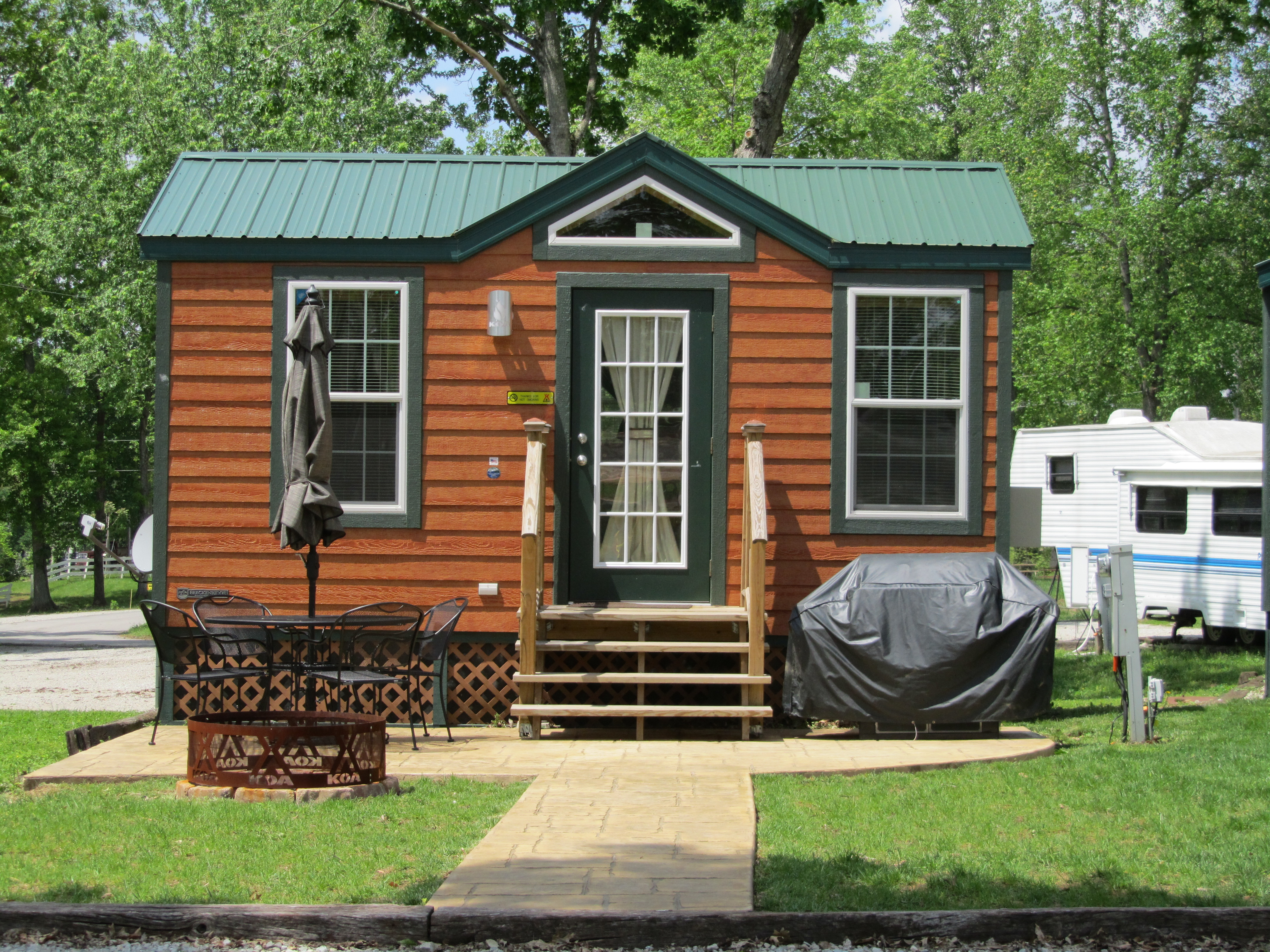 Shepherdsville, Kentucky Lodging Louisville South KOA Holiday