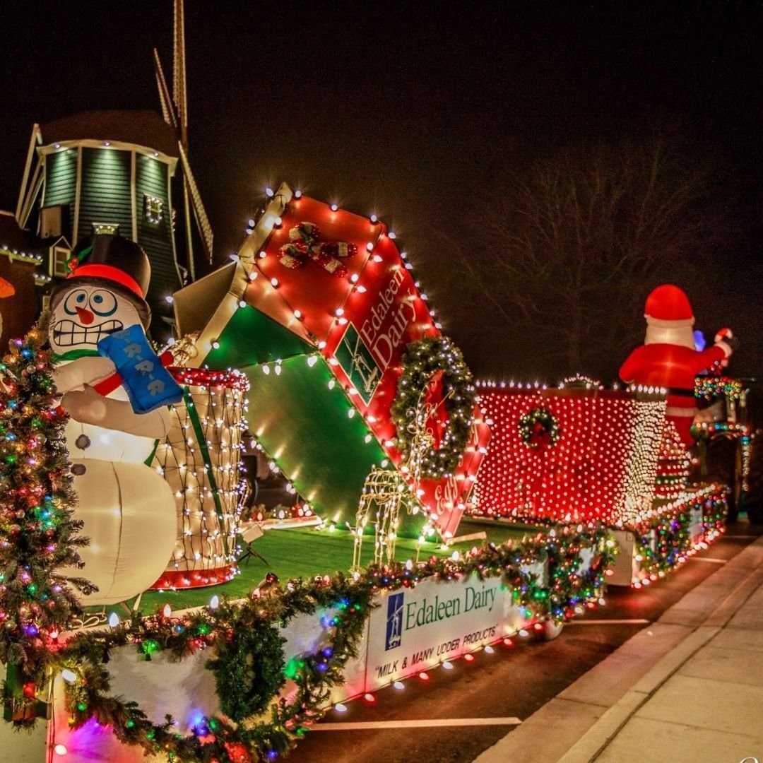 Lynden lighted Christmas Parade Photo