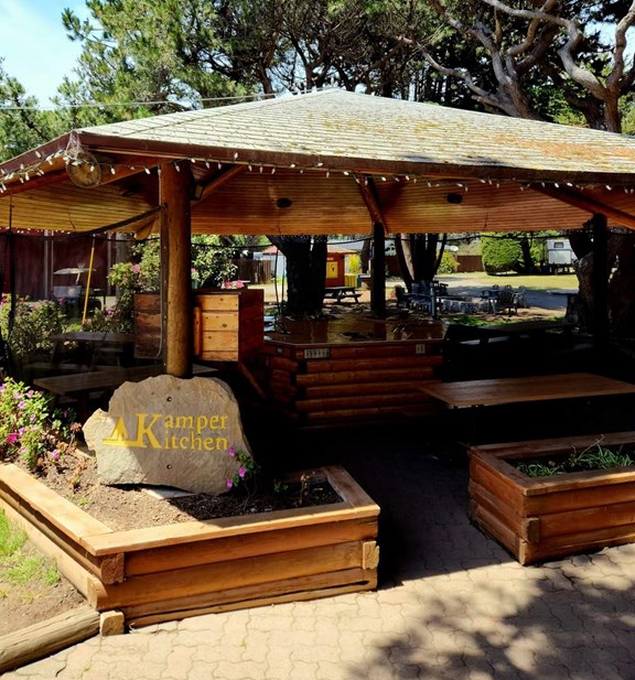Kamper Kitchen- Open 24 hours a day