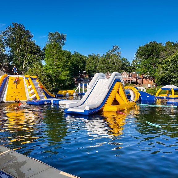 Plan a trip to Breese, Illinois