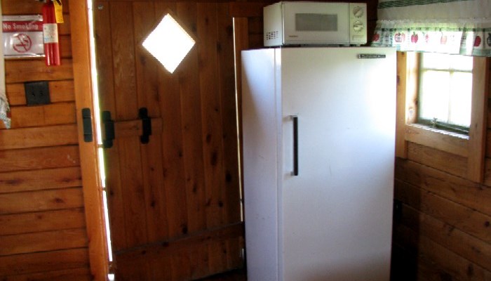 Cabin 3 Inside Refrigerator / Microwave