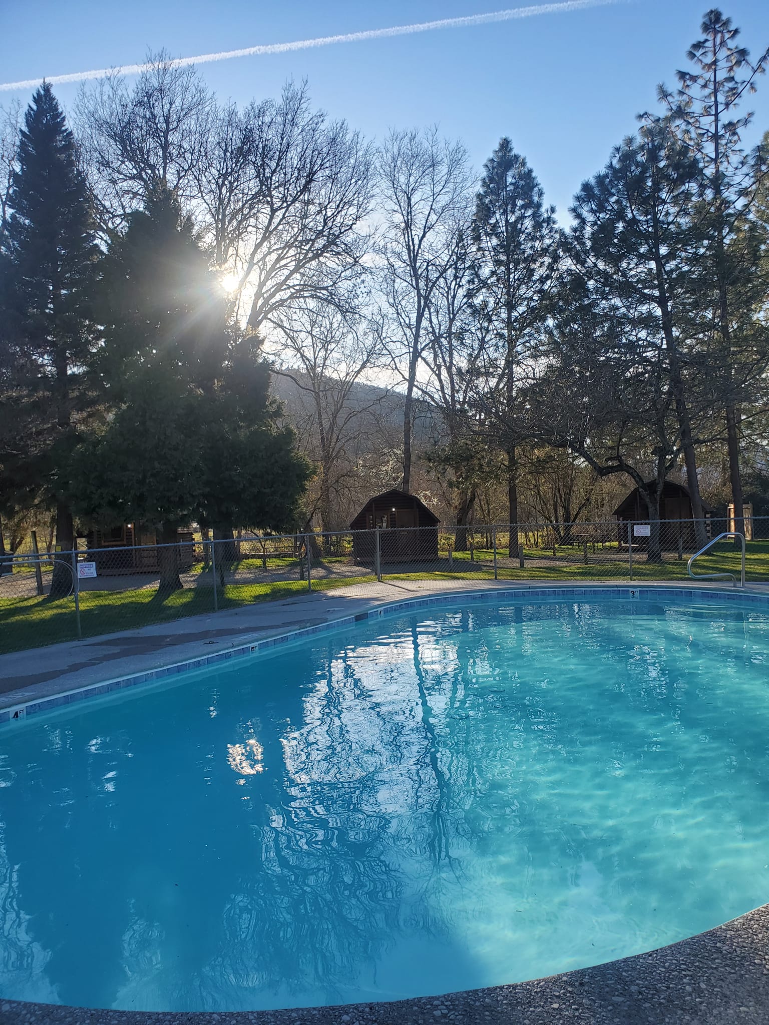 Campsites in Medford, Oregon Tent and Cabin Camping KOA