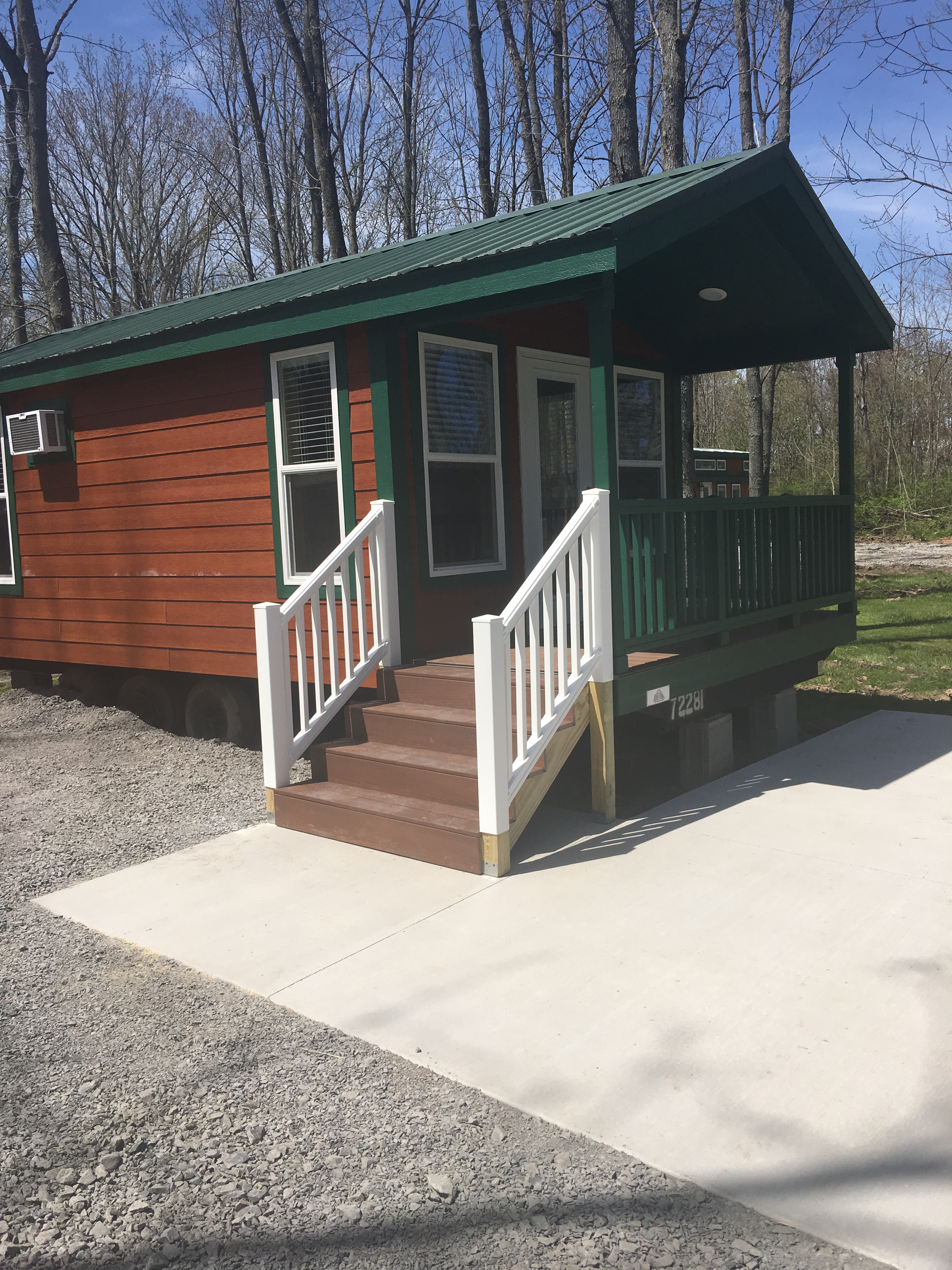 4 Person Deluxe Cabin