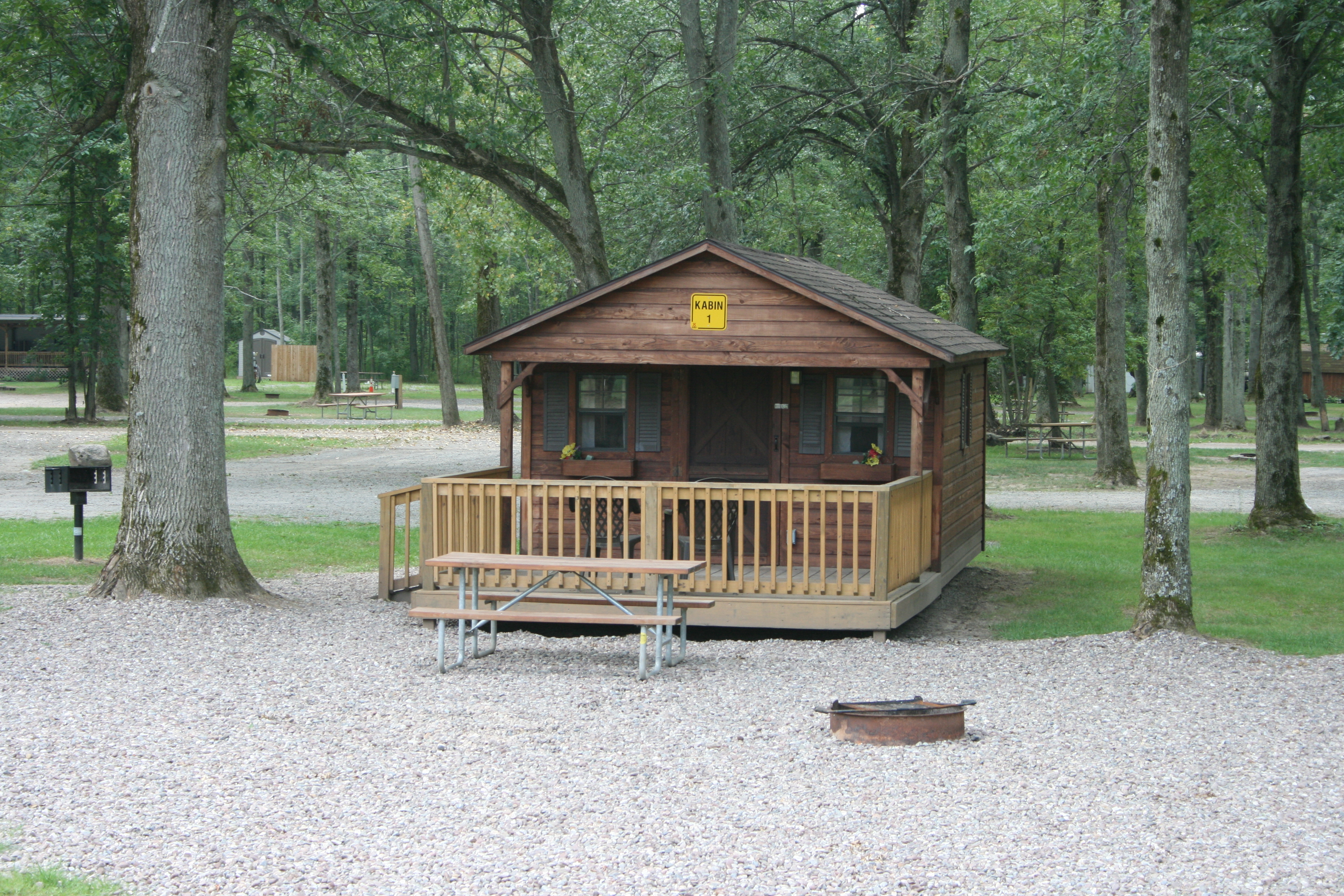 Medina, New York Lodging Medina / Wildwood Lake KOA Holiday