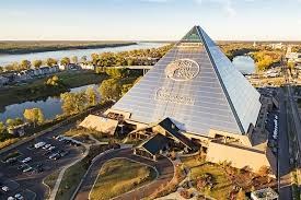 Bass Pro Shops at the Pyramid