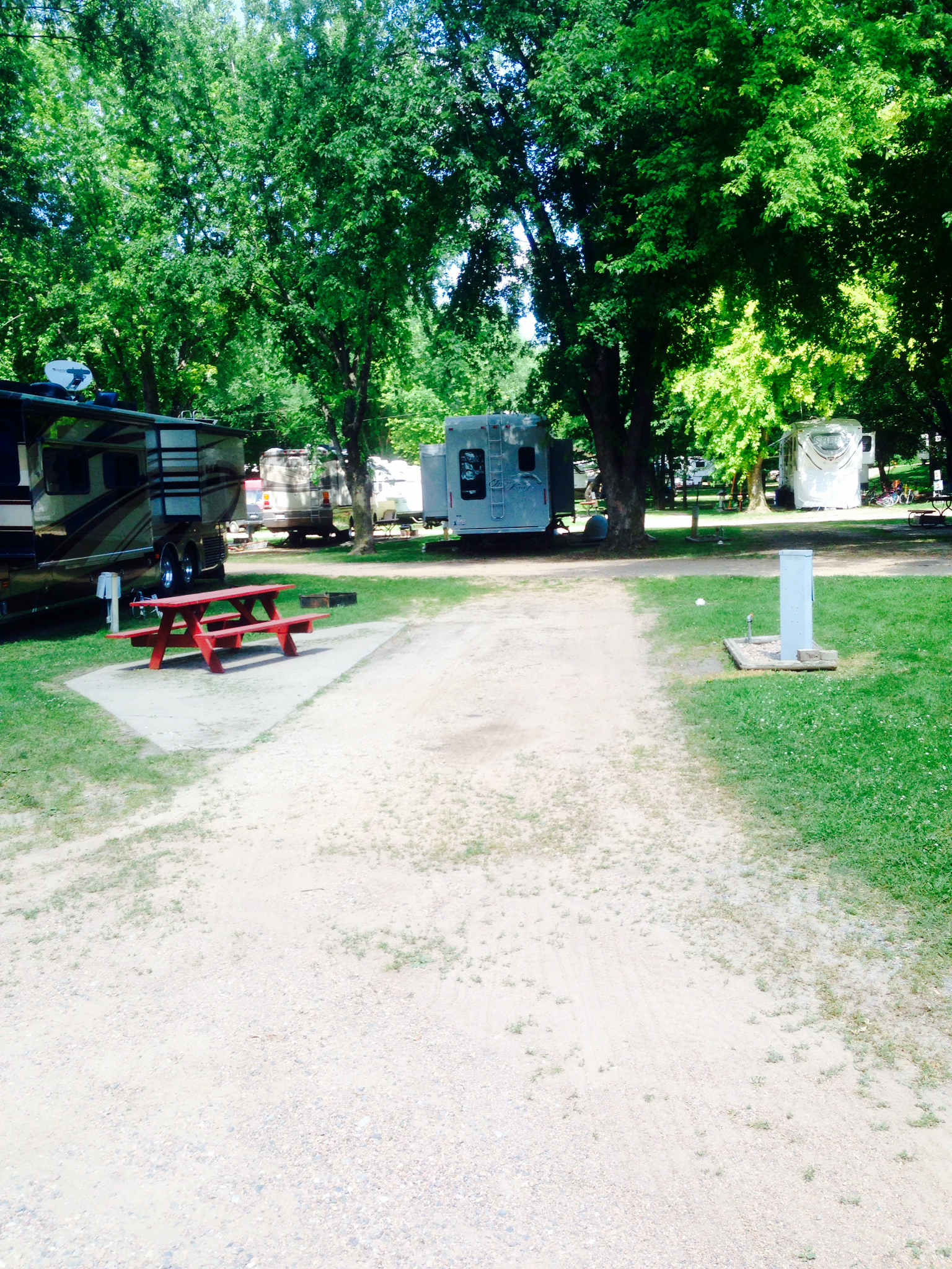 Very spacious, pull-through, 50 amp sites!