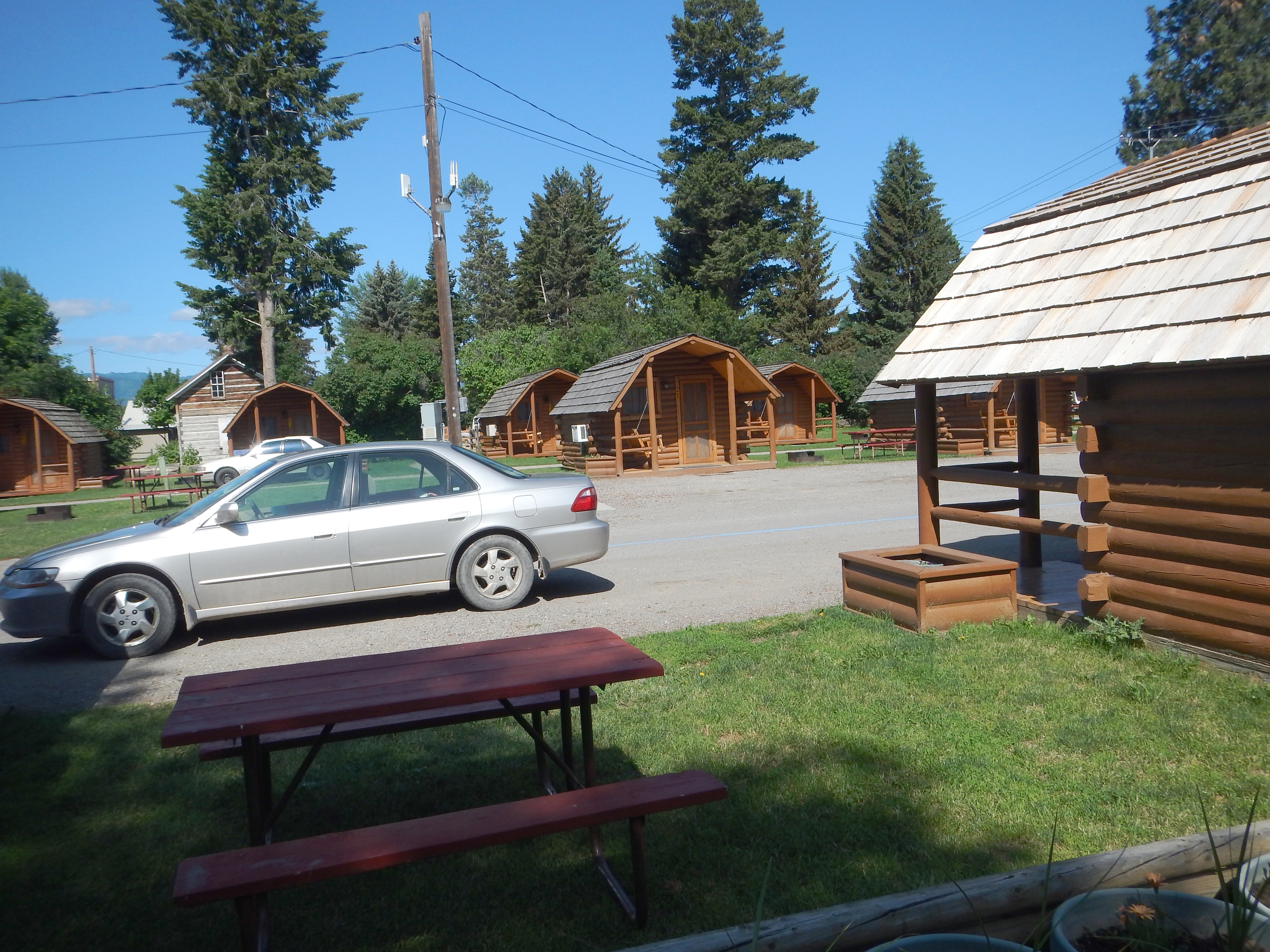 Cabin Sleeps 5 / 1 Room Camping Cabin (w/o Bathroom)
