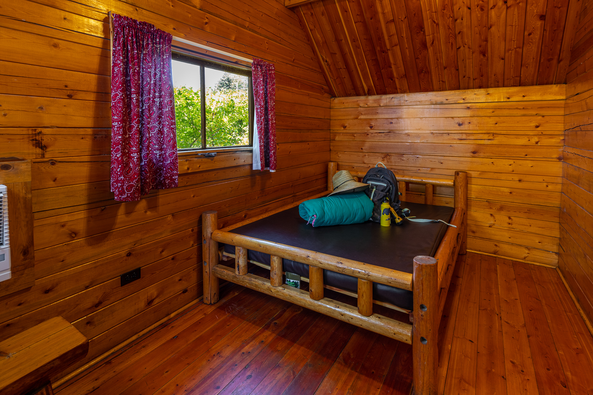 2 Room Cabin