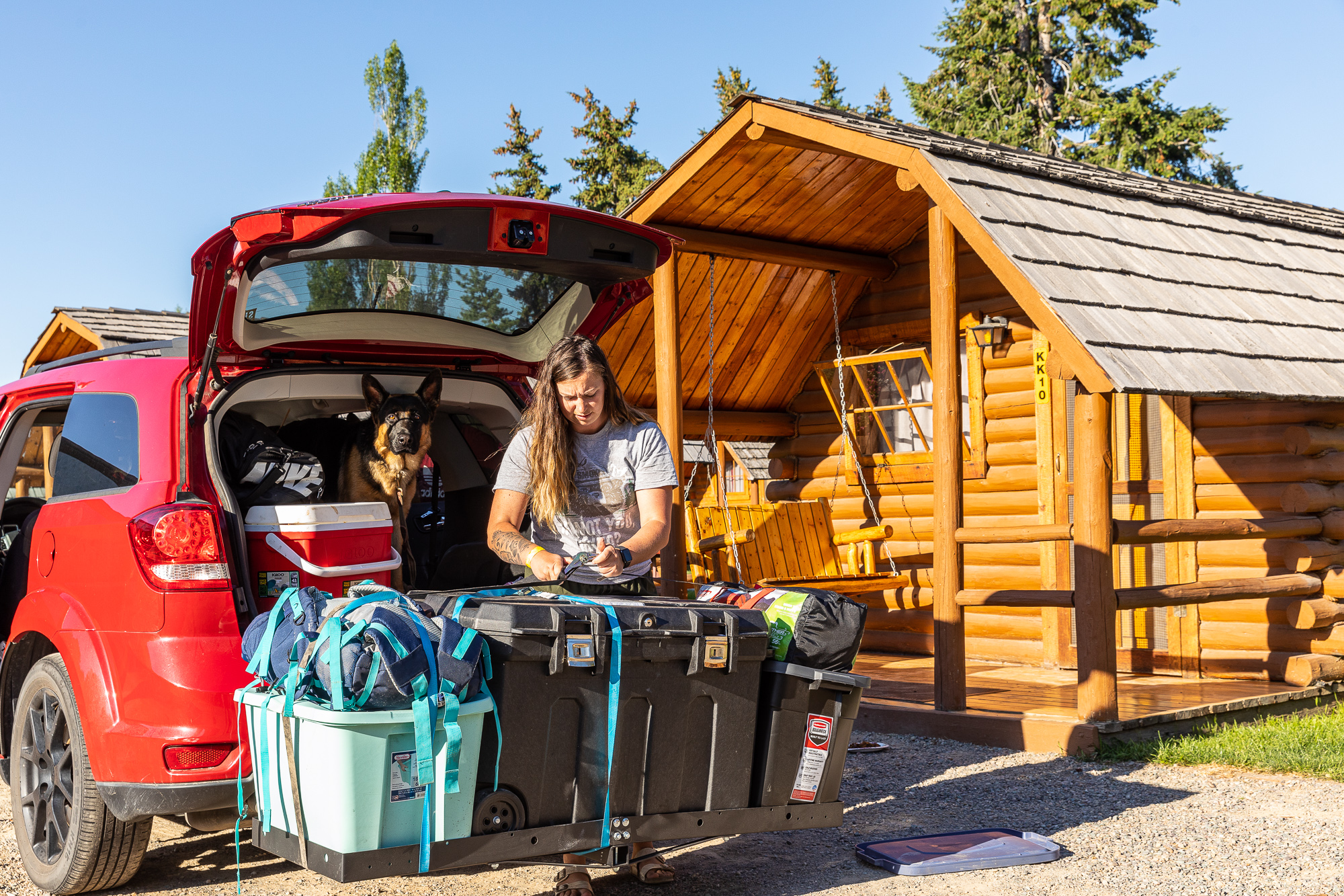 Cabin Sleeps 4 / 1 Room Camping Cabin