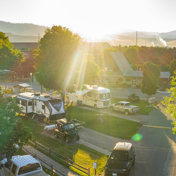 Plan a trip to Somers, Montana