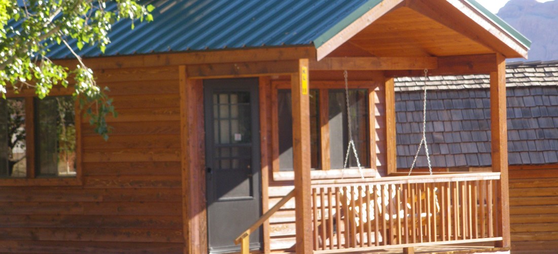 Deluxe Cabin Lodge