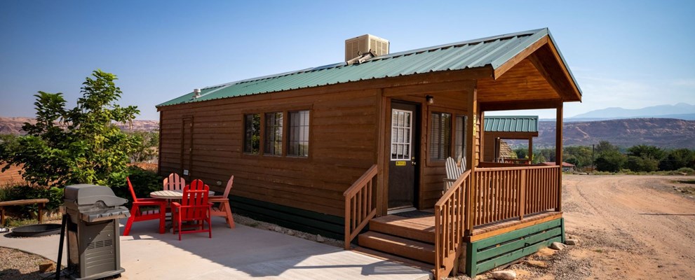 Moab, Utah Camping Cabins & Deluxe Glamping | Moab KOA