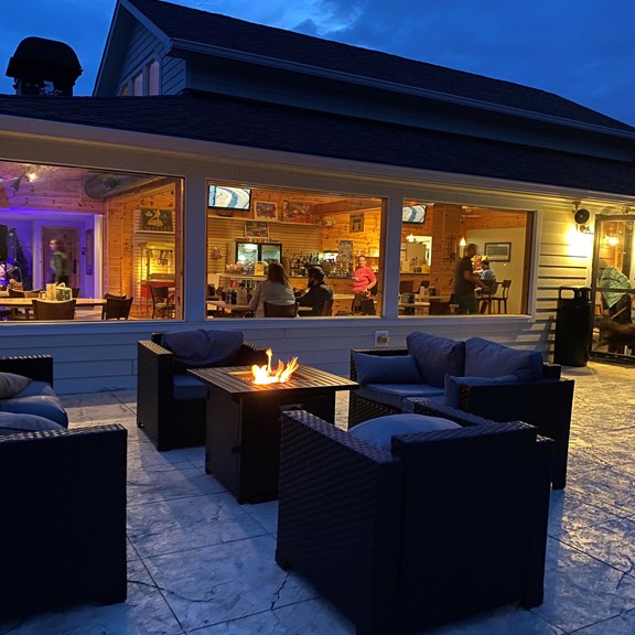 Plan a trip to Waverly, Ohio